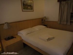 ห้องนอนขนาดย่อมเยาว์ในโรงแรม Mamamahabalipuram