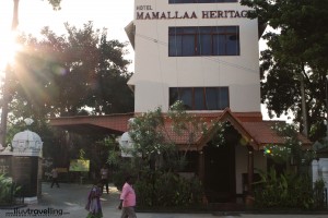 ด้านหน้าของโรงแรม MamaMahabalipuram Hotel